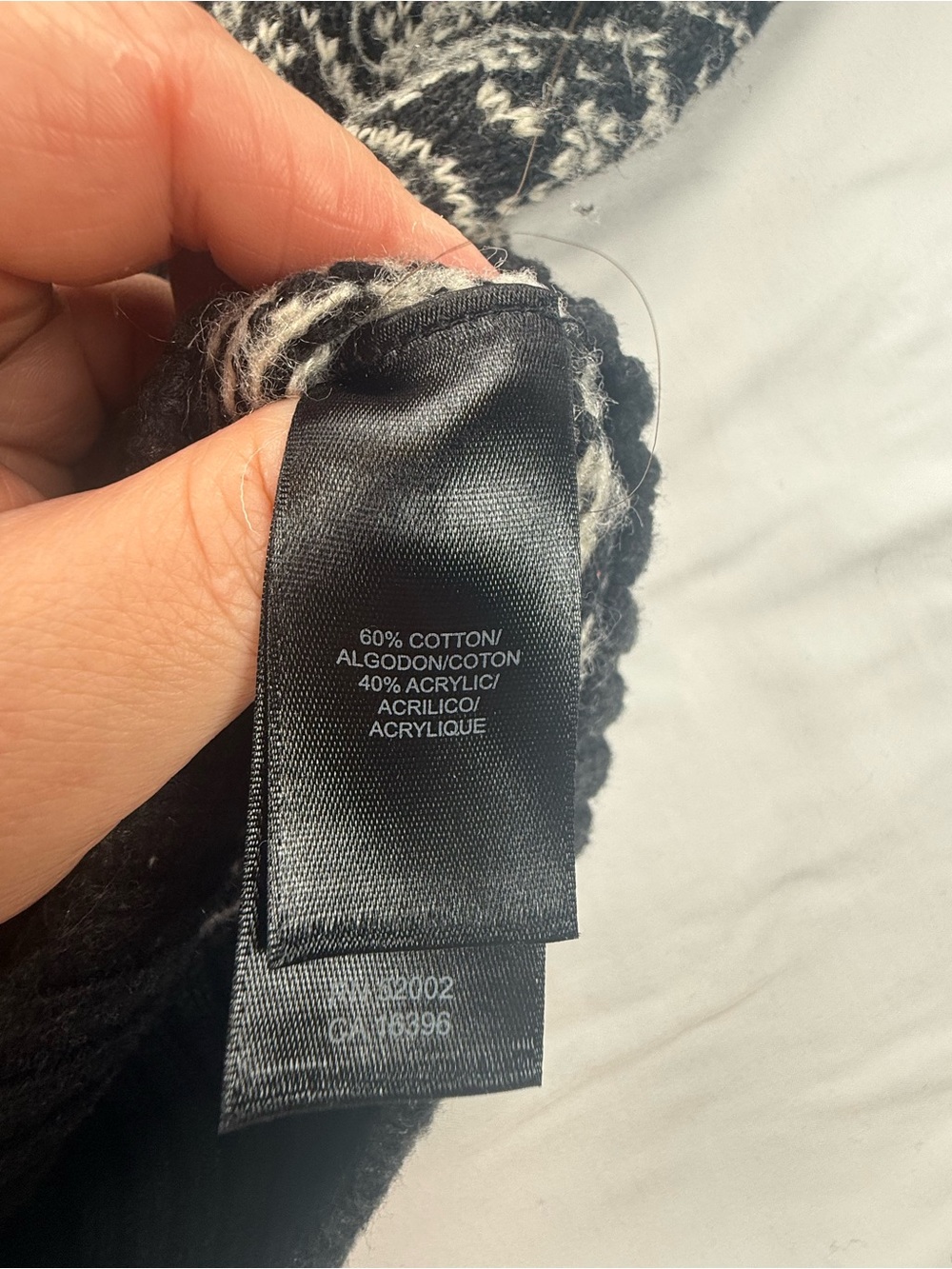Dkny Black Zip-Front Crewneck Sweater with White Nordic Trim - Picture 3 of 4